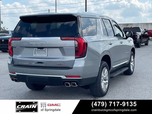 Used 2026 GMC Yukon Denali w/ Advanced Technology Package AWD/4WD image 8