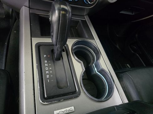 Used 2017 Ford Expedition XLT w/ Equipment Group 202A RWD image 35