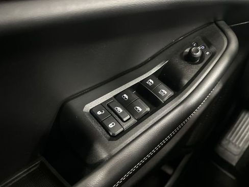 Used 2024 Jeep Grand Cherokee L Altitude image 16