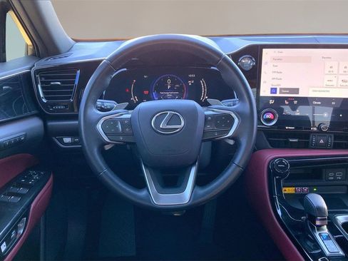 Used 2022 Lexus NX 350 350 Premium image 5