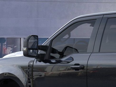 New 2026 Ford F250 XLT w/ XLT Premium Package AWD/4WD image 21