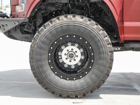 Used 2019 Ford F250 Platinum w/ Platinum Ultimate Package AWD/4WD image 10