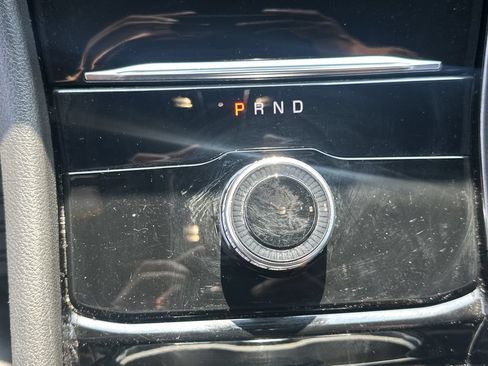Used 2023 Jeep Grand Cherokee L Laredo AWD/4WD image 32