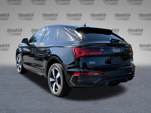 Used 2023 Audi Q5 2.0T Premium Plus w/ Premium Plus Package AWD/4WD image 9