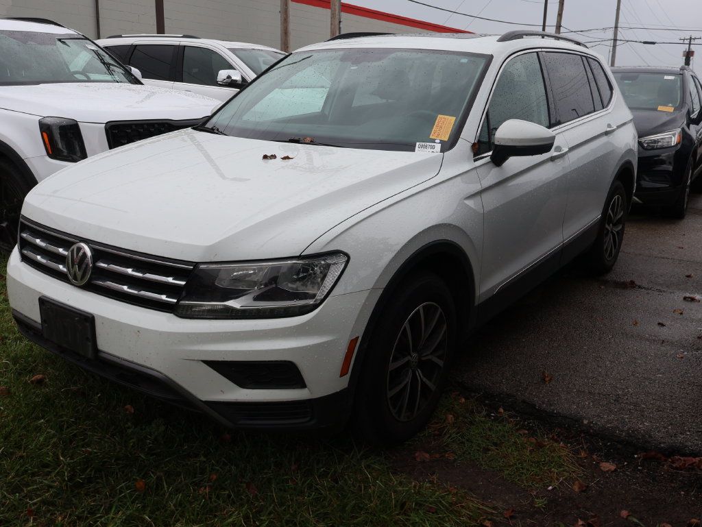 Used 2021 Volkswagen Tiguan SE w/ Panoramic Sunroof Package AWD/4WD image 14