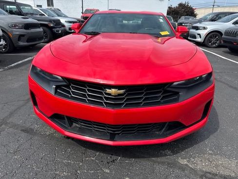 Used 2022 Chevrolet Camaro LT RWD image 2