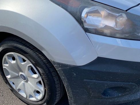 Used 2018 Ford Transit Connect XL image 11