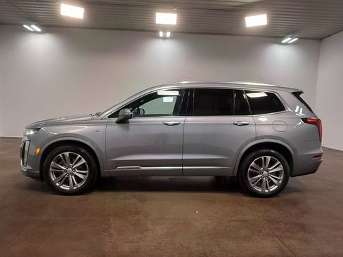 Used 2024 Cadillac XT6 Premium Luxury image 6