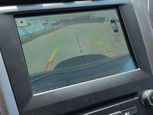 Used 2018 Ford Fusion SE w/ Fusion SE Technology Package FWD image 27