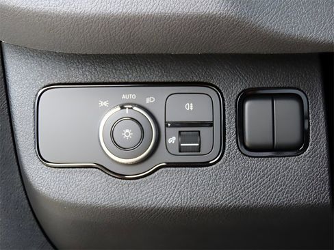 Used 2024 Mercedes-Benz Sprinter 3500 image 46