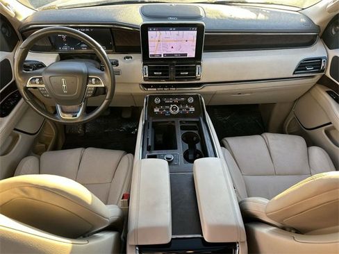 Used 2021 Lincoln Navigator L Reserve image 20