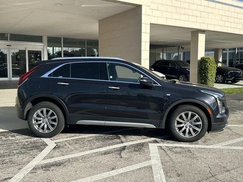 Used 2023 Cadillac XT4 Premium Luxury FWD image 5