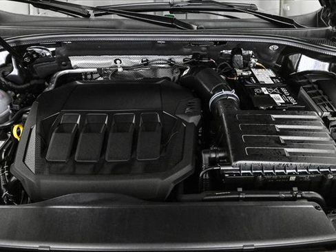 Certified 2025 Audi Q3 2.0T Premium w/ Convenience Package image 24