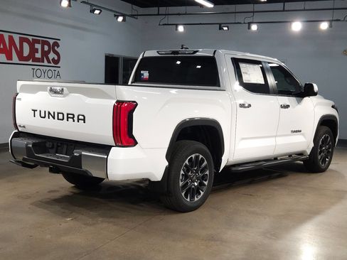 New 2026 Toyota Tundra Limited AWD/4WD image 7