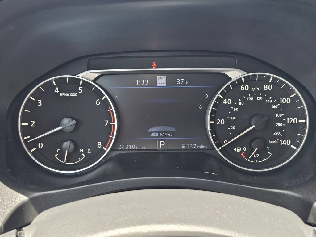 Certified 2023 Nissan Altima 2.5 SV w/ SV Premium Package AWD/4WD image 18