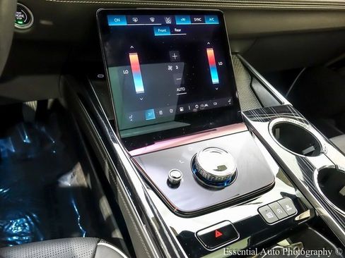 Certified 2025 Cadillac Escalade Sport image 21