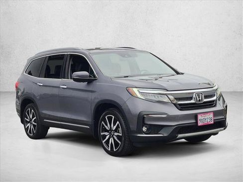 Used 2022 Honda Pilot Touring image 4