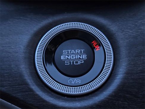 Used 2021 Jeep Grand Cherokee L Overland image 28