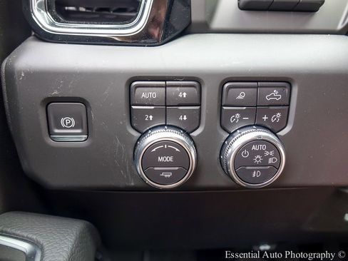 New 2025 GMC Sierra 2500 Denali w/ Technology Package image 19