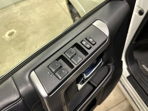 Used 2018 Toyota 4Runner Limited image 15