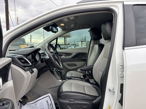 Used 2014 Buick Encore Premium image 12