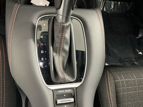 Used 2023 Honda HR-V Sport image 18