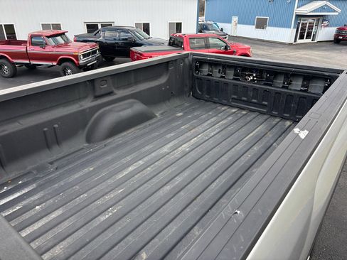 Used 2015 GMC Sierra 2500 4WD Crew Cab 167.7 image 27