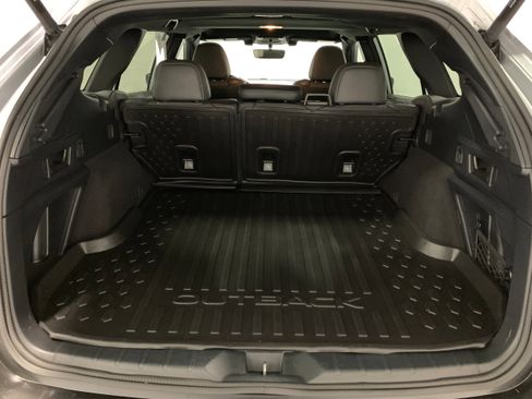 Used 2022 Subaru Outback Wilderness image 32