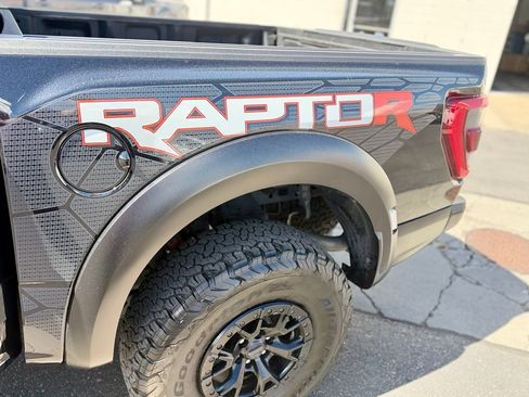 Used 2023 Ford F150 Raptor w/ Equipment Group 802A Raptor R AWD/4WD image 17