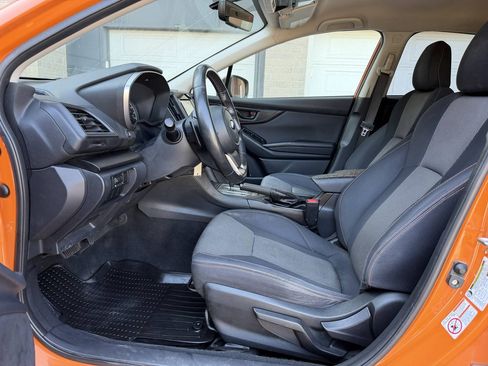 Used 2019 Subaru Crosstrek 2.0i Premium AWD/4WD image 18