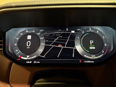 Used 2024 Land Rover Range Rover Sport Autobiography image 25