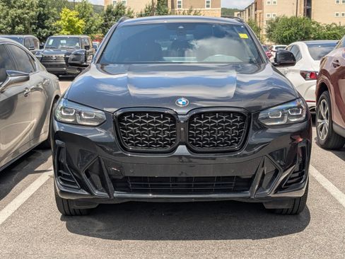 Used 2023 BMW X4 xDrive30i w/ M Sport Package AWD/4WD image 2
