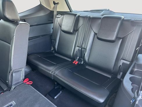 Used 2019 Volkswagen Atlas SE w/ Towing Package AWD/4WD image 11