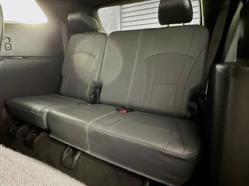 Used 2023 Buick Enclave Essence w/ LPO, Cargo Package image 28