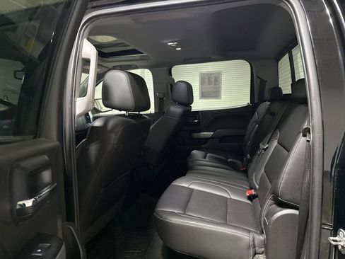 Used 2018 Chevrolet Silverado 1500 LTZ Z71 w/ Redline Edition image 23