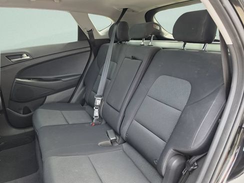 Used 2018 Hyundai Tucson Value FWD image 22