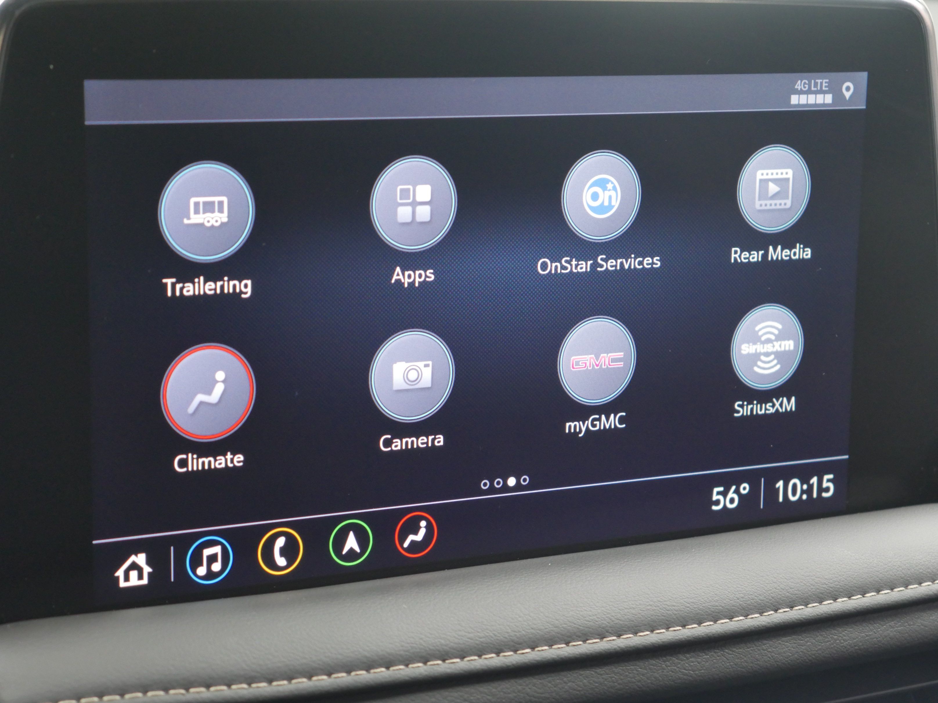 Used 2021 GMC Yukon SLT w/ Rear Media and Nav Package AWD/4WD image 13