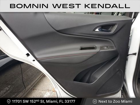 Used 2023 Chevrolet Equinox RS image 8