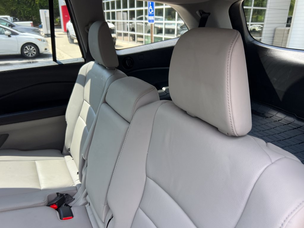 Used 2017 Honda Pilot EX-L image 17