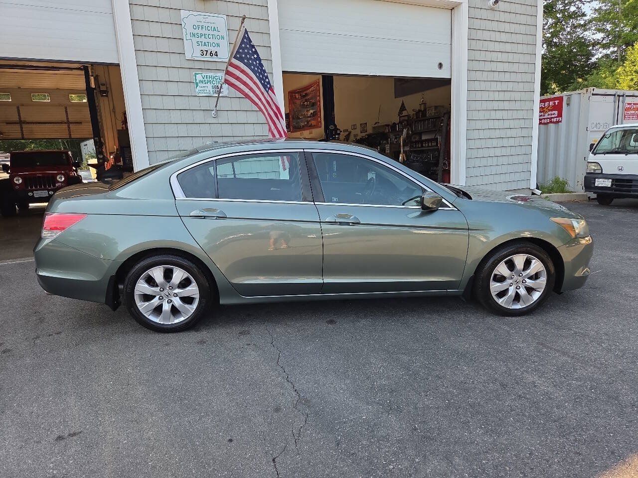 Used 2009 Honda Accord EX-L image 8