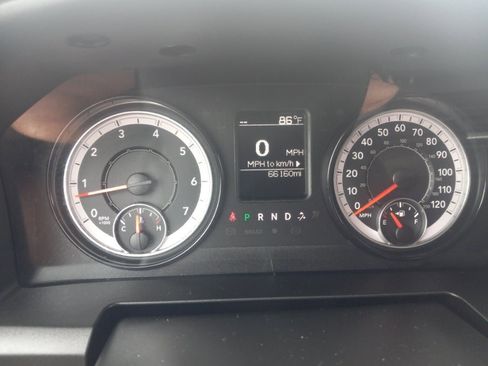 Used 2024 RAM 1500 Classic Warlock RWD image 6