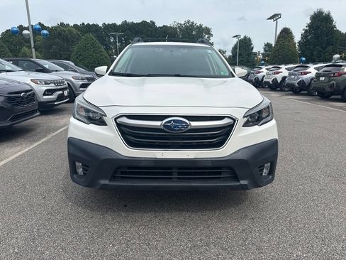 Used 2022 Subaru Outback Premium AWD/4WD image 6