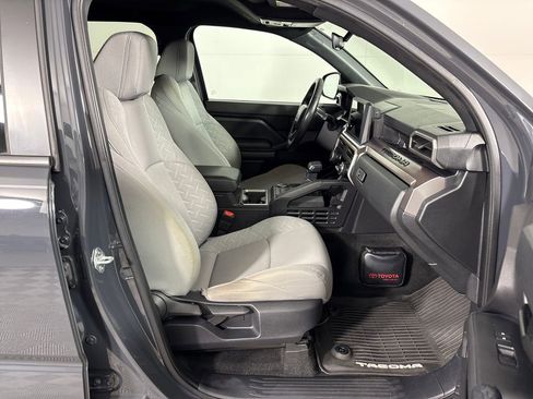 Used 2024 Toyota Tacoma SR5 RWD image 6