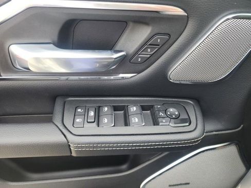 New 2026 RAM 1500 Laramie AWD/4WD image 18