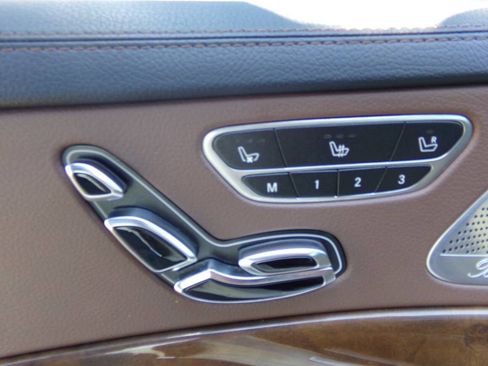 Used 2016 Mercedes-Benz S 550 4MATIC Sedan image 62