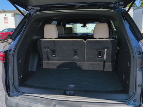 Certified 2023 Chevrolet Traverse LS FWD image 26
