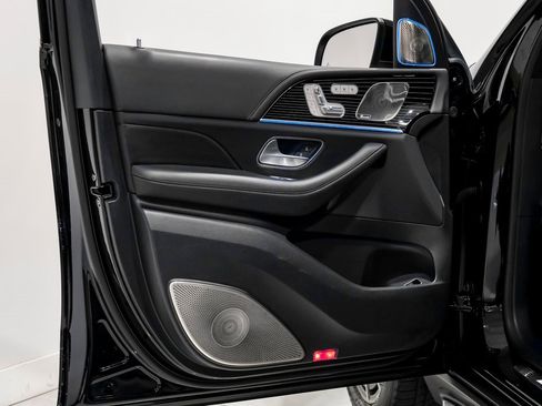 Used 2024 Mercedes-Benz GLS 63 AMG 4MATIC image 45