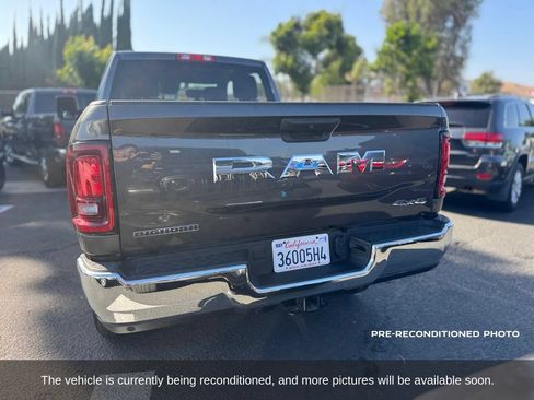 Used 2025 RAM 2500 Big Horn AWD/4WD image 4