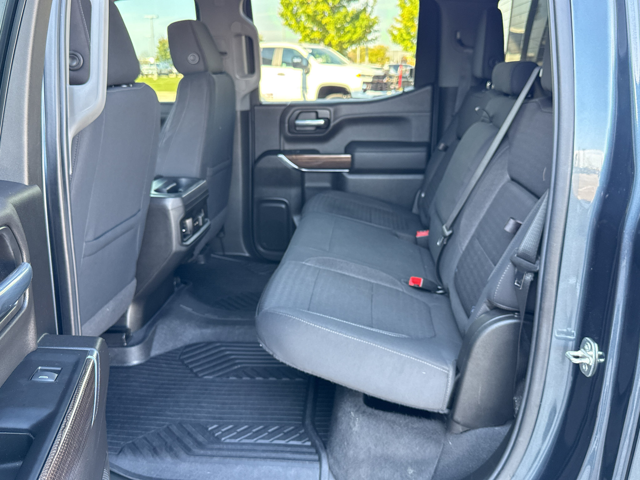 Used 2021 Chevrolet Silverado 1500 RST w/ Z71 Off-Road Package AWD/4WD image 28
