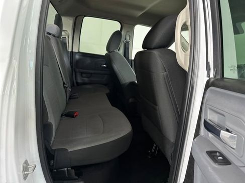 Used 2024 RAM 1500 Classic SLT image 27